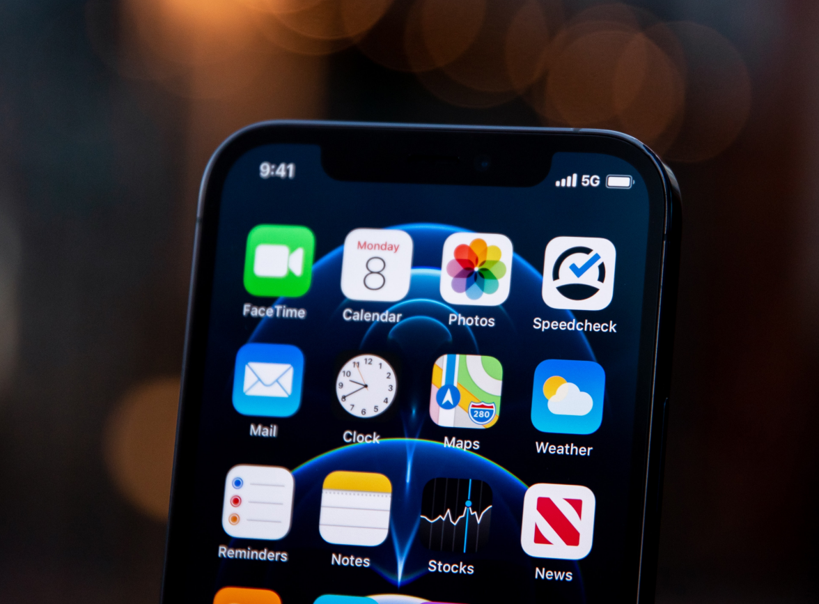 抚顺苹果手机维修分享为什么 iPhone 12 在冬季会自动关机 